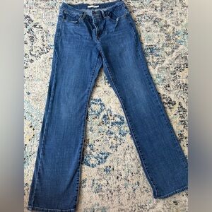Levi Boot Cut Jeans